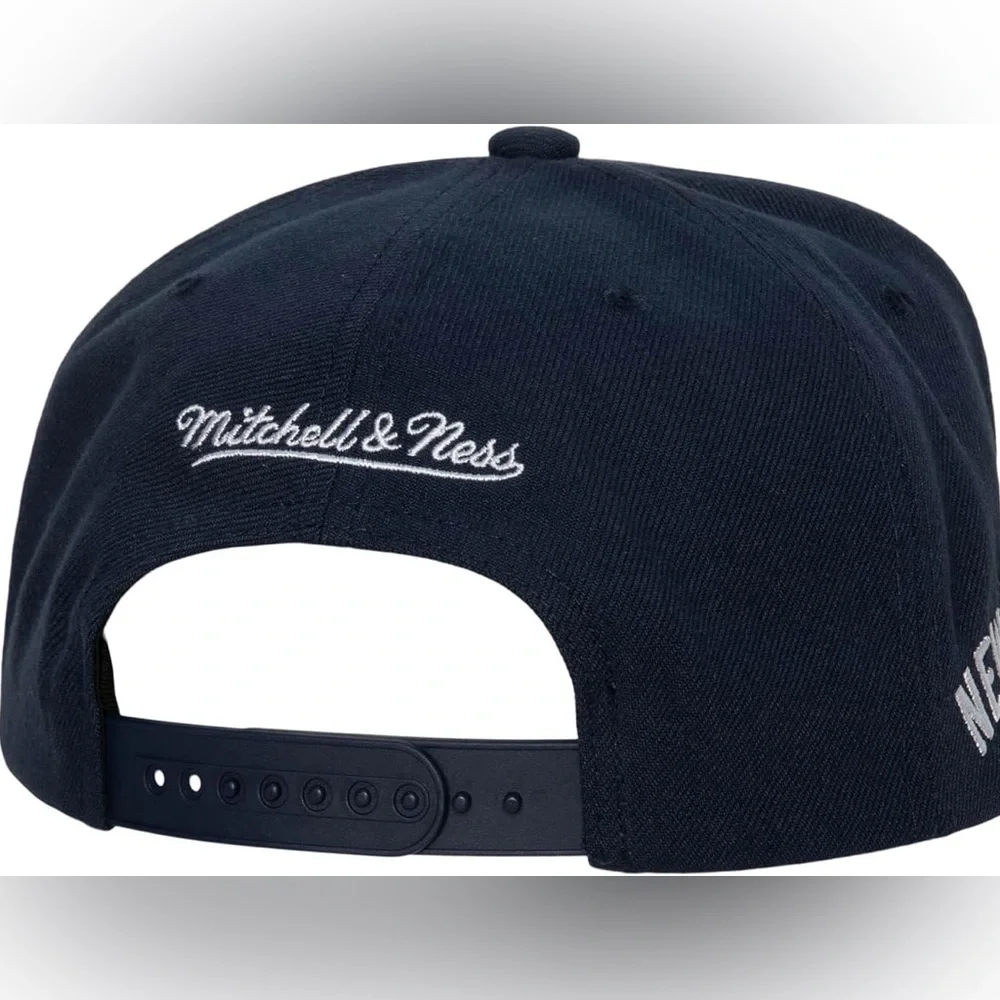 Mitchell & Ness Men's New York Yankees Evergreen Snapback Coop navy and White - Picture 3 of 8